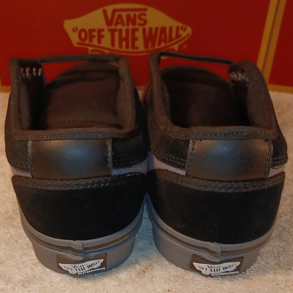 Vans Men's 7/Women's 8.5 Chukka Low Denim Black Pewter VN0A4BX47IW